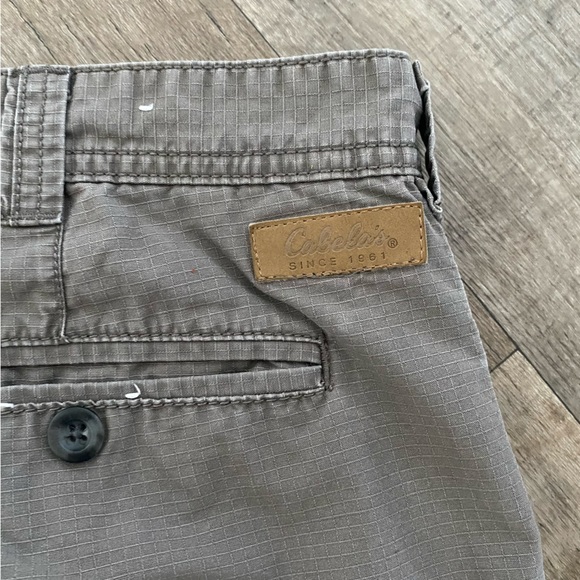 Cabela’s Men’s Cotton Grayish RipStop Cargo Pants Sz 36/30 Outdoor Workwear - Picture 8 of 9